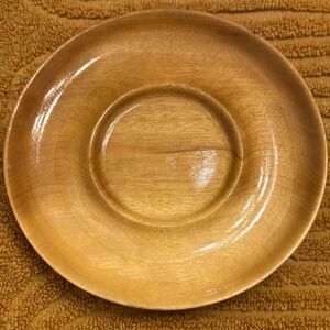 Elegant Wooden Dining Plate